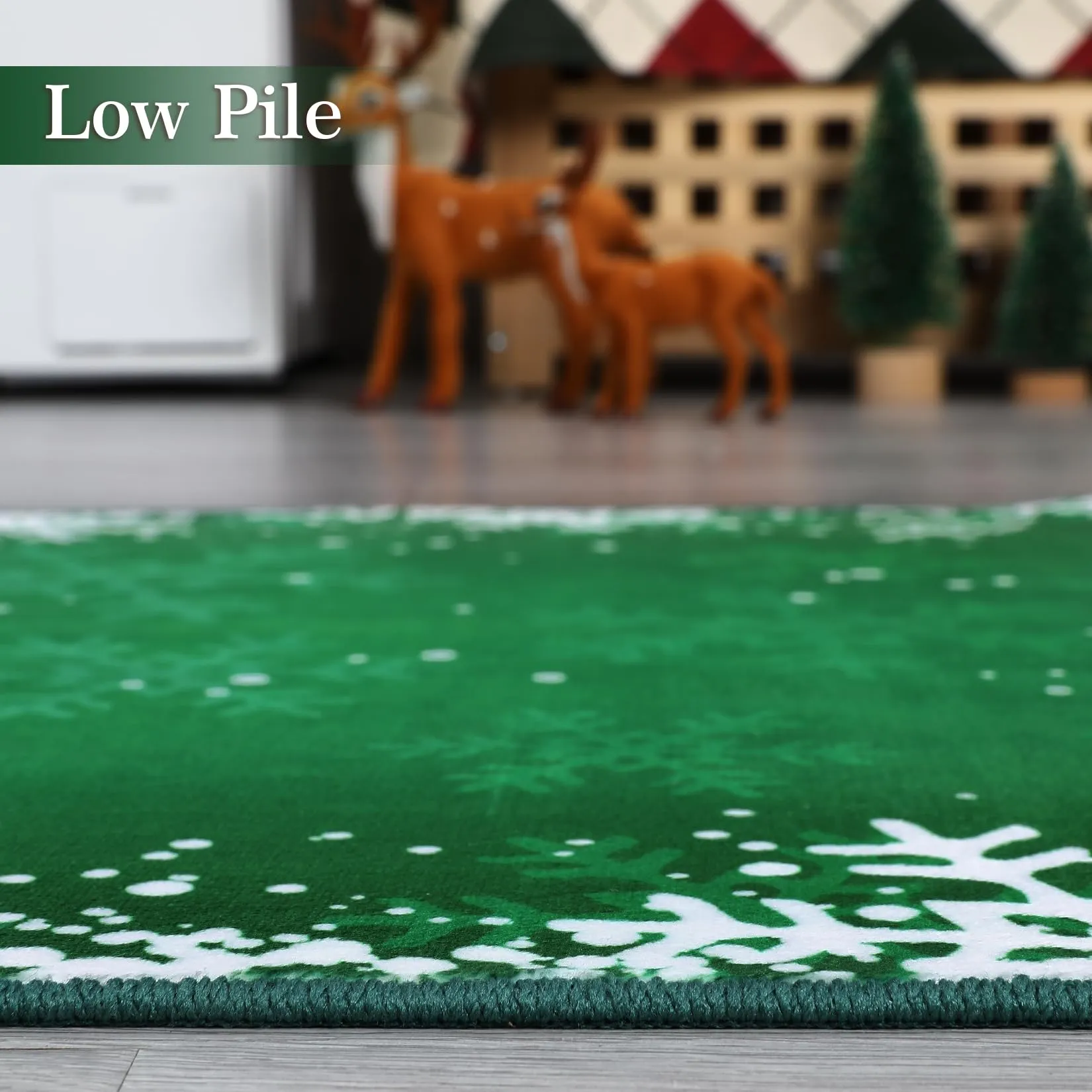 GARVEE Christmas Door Mat 2x3 Mat Xmas Bath Mat Non-Slip Kithcen Rug Washable Entryway Rug Small Abstract Carpet Winter Doormat Rubber Back Snowflake Doormats for Indoor Outdoor 2'x3' Green