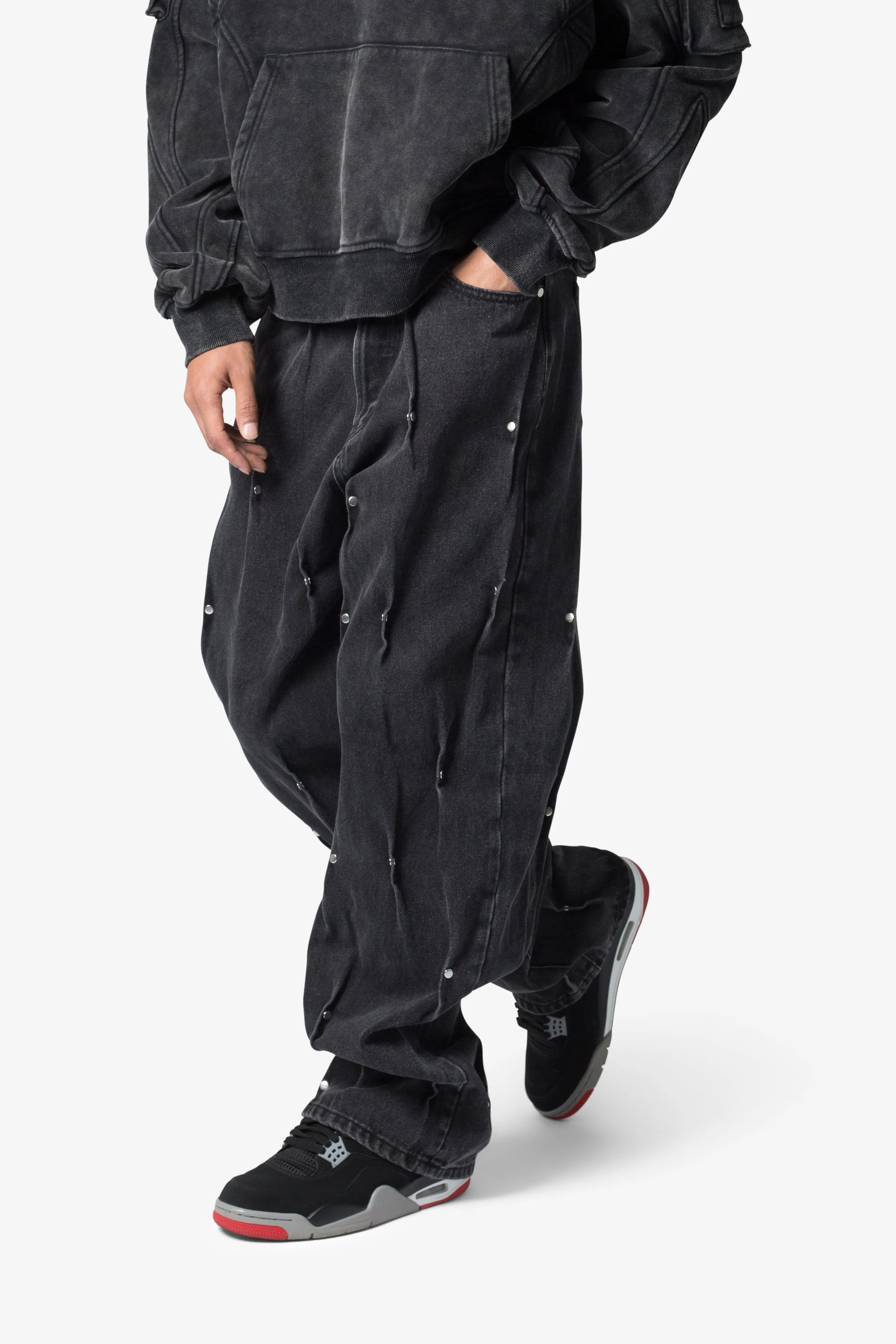 Ultra Baggy Rivet Denim - Black